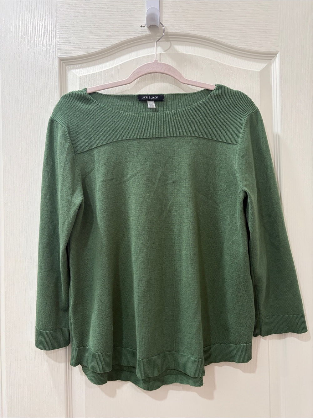 Cable & Gauge green long sleeve boatneck sweater sz L
